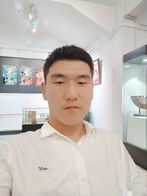 自律人生的第一张照片--河南交友中心