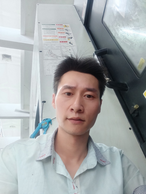 丽影封存的第一张照片--河南交友中心