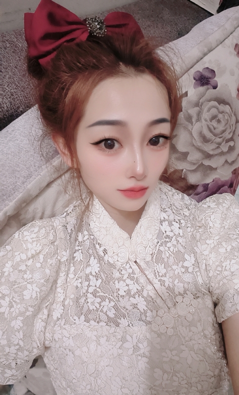 有缘千里来相会的第一张照片--河南交友中心