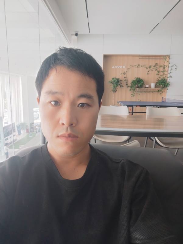 吊挂看风景的第一张照片--河南交友中心