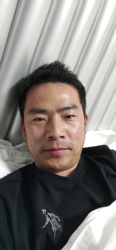 携手共进的第一张照片--河南交友中心